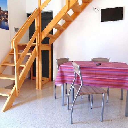 Raffaela Casa Vacanze Aradeo Ngoại thất bức ảnh